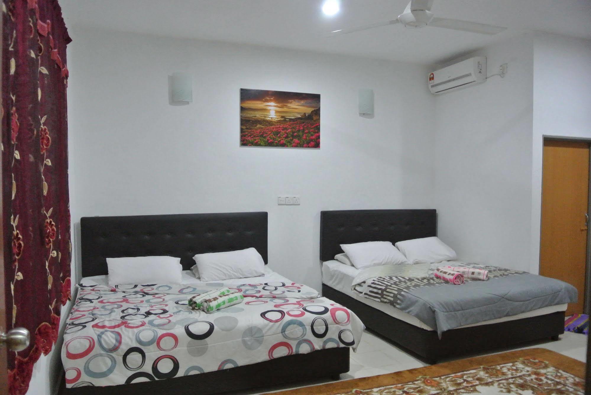 Wave Langkawi Inn Пантай Ченанг Екстериор снимка